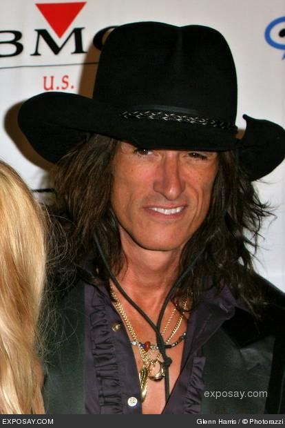 click to close - joe-perry-6