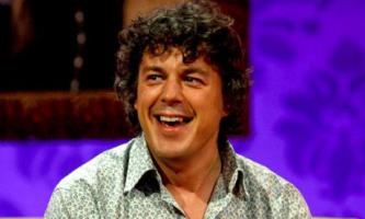 Alan Davies