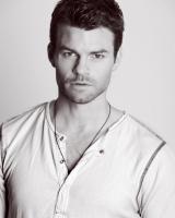 Daniel Gillies