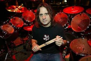 Dave Lombardo