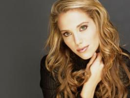 Elizabeth Berkley