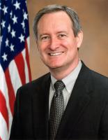 Michael Crapo