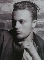 Michael Pitt