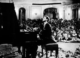 Van Cliburn