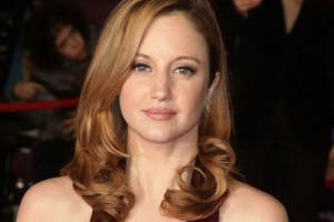 Andrea Riseborough profile photo