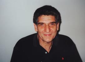 Andreas Katsulas profile photo