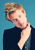 Arthur Darvill profile photo