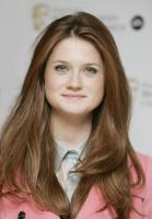 Bonnie Wright profile photo