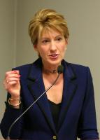 Carly Fiorina profile photo