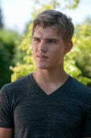 Chris Zylka profile photo