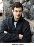 Christopher Paolini profile photo