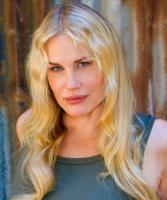 Daryl Hannah profile photo