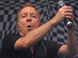 Fred Schneider's quote