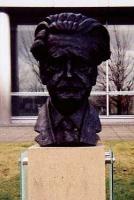 Hugh MacDiarmid's quote