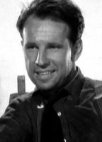 Hume Cronyn profile photo Hume Cronyn profile photo