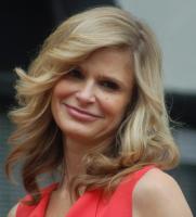 Kyra Sedgwick profile photo