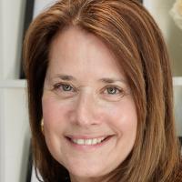 Lorraine Bracco profile photo