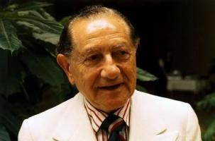 Louis Nizer profile photo