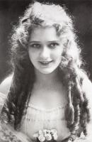 Mary Pickford profile photo