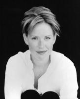 Molly Ringwald profile photo