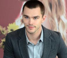 Nicholas Hoult profile photo