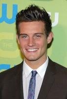 Nico Tortorella profile photo