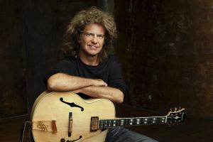 Pat Metheny profile photo