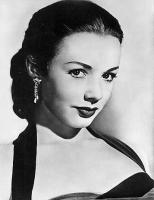 Piper Laurie profile photo