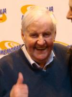 Richard Briers profile photo