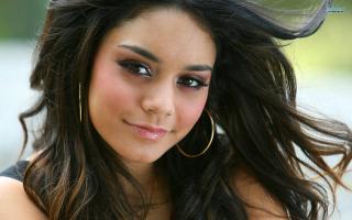 Vanessa Hudgens profile photo