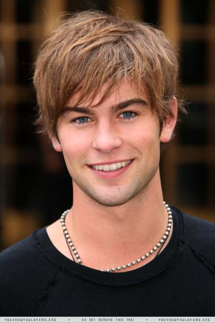 Chace Crawford's Profile.