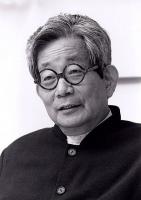 Kenzaburo Oe profile photo