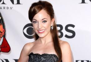 Laura Osnes's quote